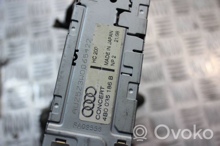 Audi A6 S6 C5 4B Radio/CD/DVD/GPS-pääyksikkö 4B0035186B