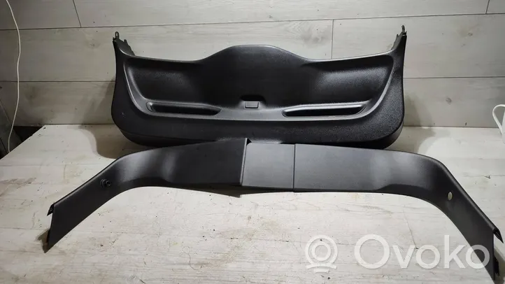 Volvo V40 Set rivestimento portellone posteriore/bagagliaio 31291049