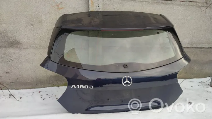 Mercedes-Benz A W176 Aizmugurējais pārsegs (bagāžnieks) 