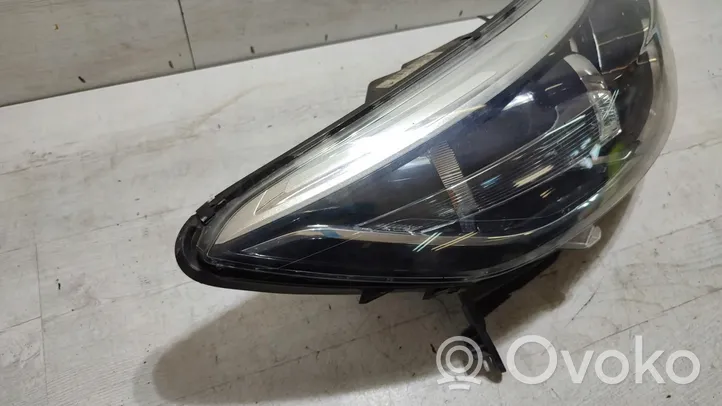 Renault Captur Faro/fanale 260102734R