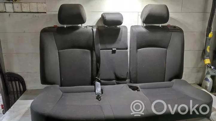 Chevrolet Cruze Rear seat 7370923