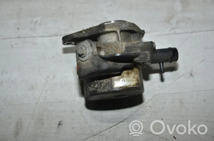 Dacia Lodgy Vacuum pump 8201003306