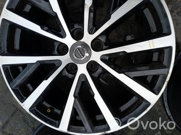 Volvo V40 Cerchione in lega R18 31423872