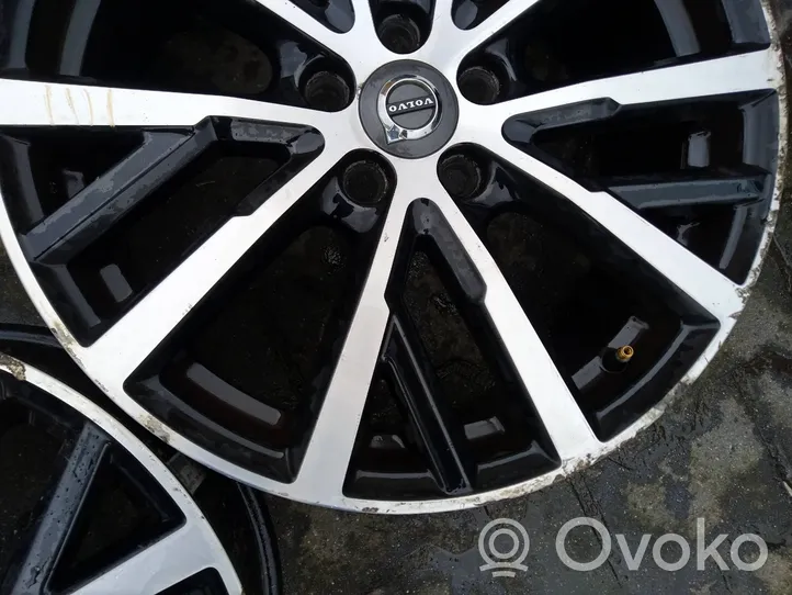 Volvo V40 Cerchione in lega R18 31423872