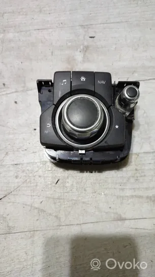 Mazda 3 III Console centrale, commande de multimédia l'unité principale GMJ666CM0A