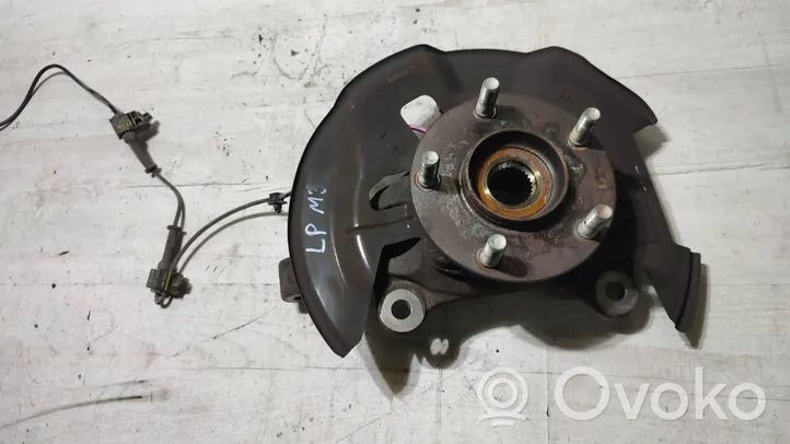 Mazda 3 III Fuso a snodo con mozzo ruota anteriore C300