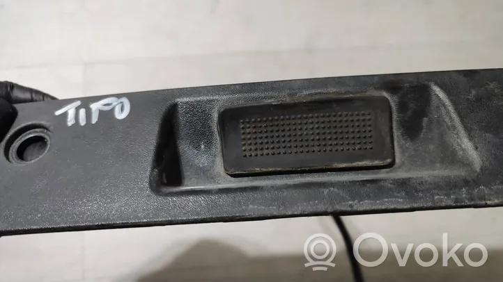 Fiat Tipo Przełącznik / Przycisk otwierania klapy bagażnika 0000