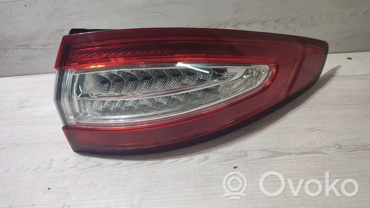 Ford Mondeo MK V Lampa tylna DS7313404FH