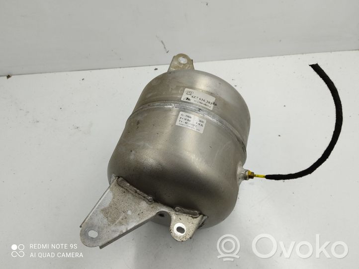 Audi A6 Allroad C5 Accumulateur de pression de réservoir suspension pneumatique 4Z7616201