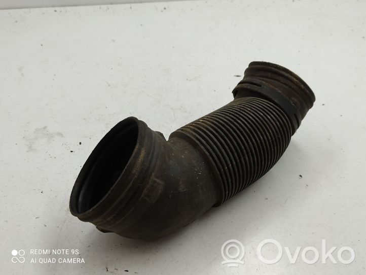 Volkswagen Sharan Część rury dolotu powietrza 7M3129627