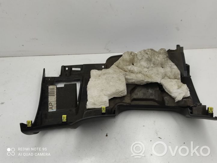 Subaru Legacy Panelės apdailos skydas (apatinis) 66070AG010