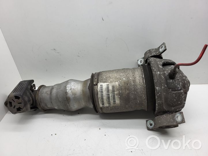 Volkswagen Touareg I Aizmugurē pneimatiska (gaisa) spilvens ar amortizatoru 7L6512021AG