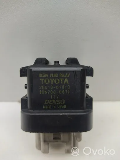 Toyota Avensis T270 Przekaźnik / Modul układu ogrzewania wstępnego 