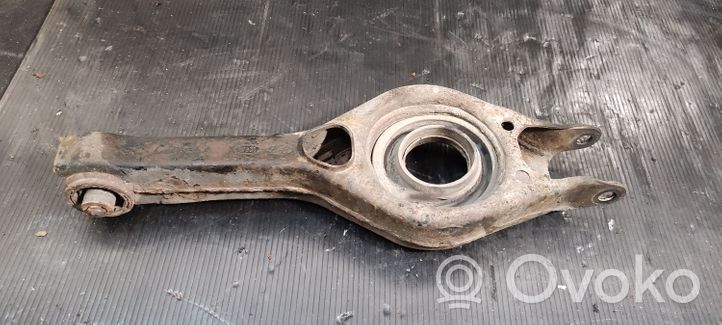 Hyundai i30 Braccio di controllo sospensione posteriore superiore/braccio oscillante 55210A6100