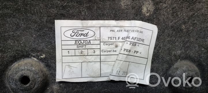 Ford Mondeo MK IV Cita veida bagāžnieka dekoratīvās apdares detaļa 7S71F40706