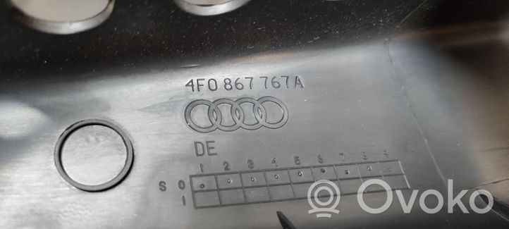 Audi A6 S6 C6 4F Aizmugurējā virsbūves sliekšņa dekoratīvā apdare 4F0867767A