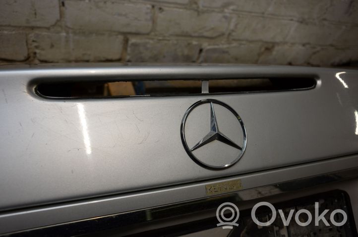 Mercedes-Benz E W211 Portellone posteriore/bagagliaio 