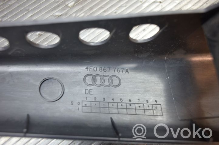 Audi A6 S6 C6 4F Altro elemento di rivestimento sottoporta/montante 4F0867767A