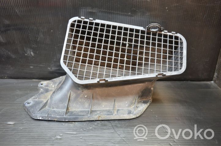 Audi A4 S4 B8 8K Cornice micro filtro dell’aria abitacolo (parte) 8K2819904