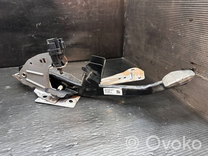 Volvo V50 Brake pedal 30714997