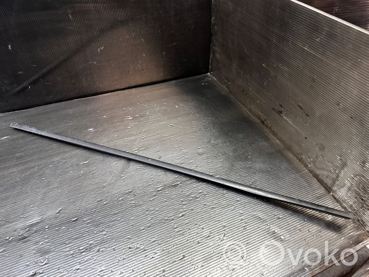 Volvo V50 Joint en caoutchouc de corps de porte avant 