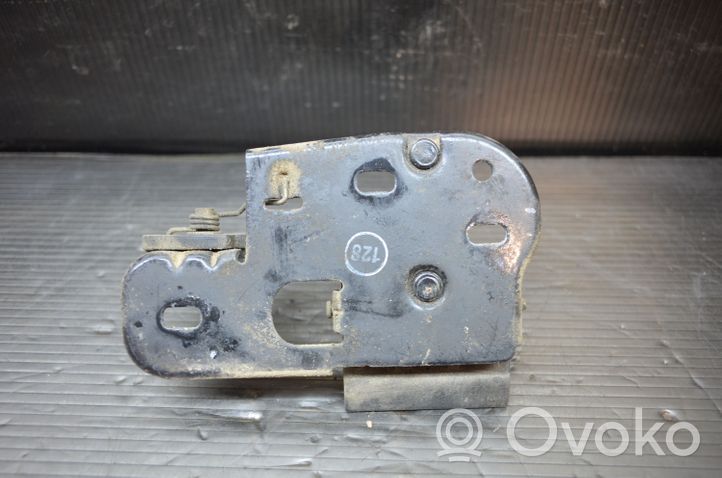 Volkswagen Touran I Engine bonnet/hood lock/latch loop/hook 1K0823480