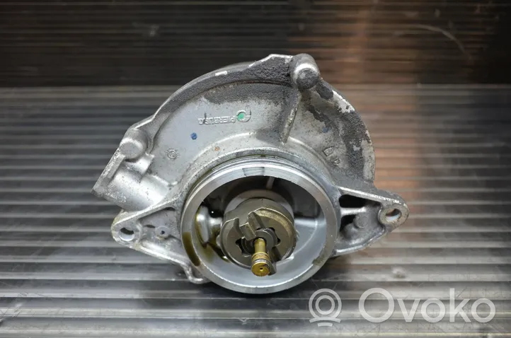 Audi Q7 4L Pompa podciśnienia / Vacum 057145100AE