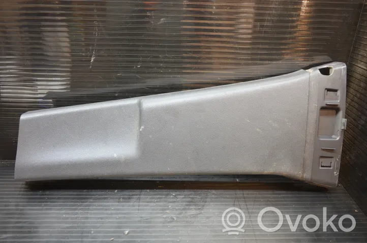 Opel Zafira B (B) Revêtement de pilier (bas) 13129318