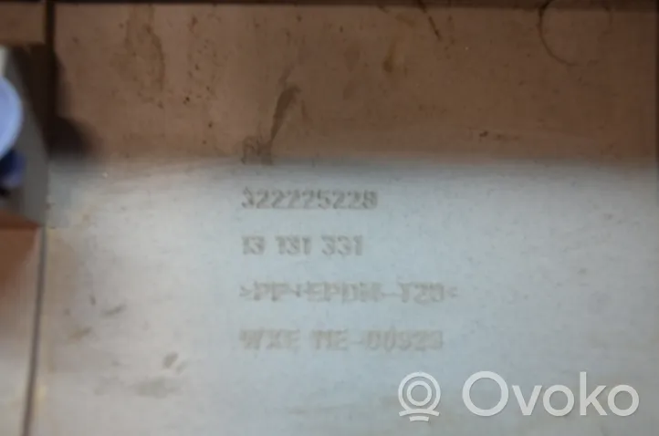 Opel Zafira B Garniture de hayon 13131331