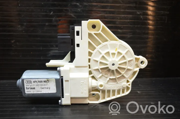 Audi A6 Allroad C6 Moteur de lève-vitre de porte avant 4F0959802D