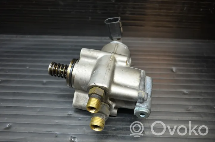 Audi A6 Allroad C6 Pompe d'injection de carburant à haute pression 079127026C