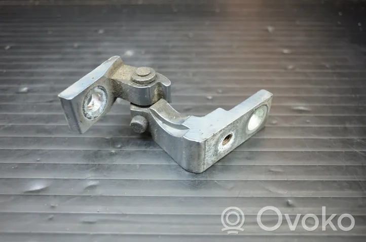 Audi A6 Allroad C6 Front door upper hinge 