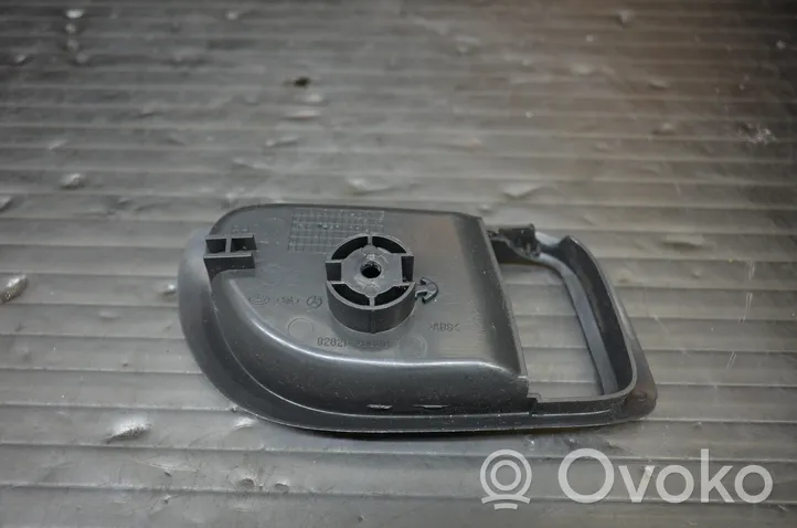 KIA Carnival Maniglia interna per portiera anteriore 826214D000