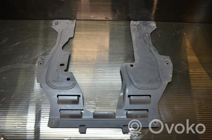 Opel Mokka Placa protectora/protector antisalpicaduras motor 95297733