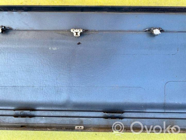 Mercedes-Benz E W124 Etuoven lista (muoto) 1246901540