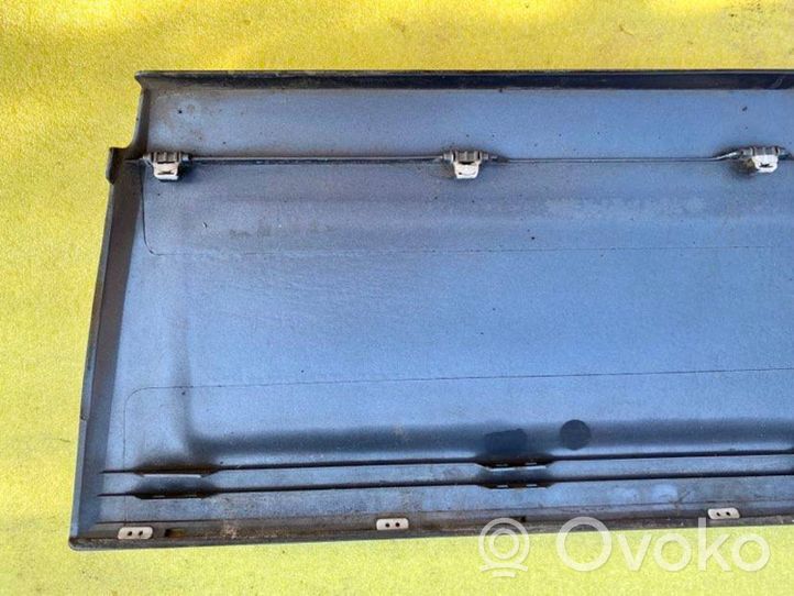 Mercedes-Benz E W124 Etuoven lista (muoto) 1246901540