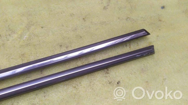 Mercedes-Benz 200 300 W123 Side skirt rear trim 