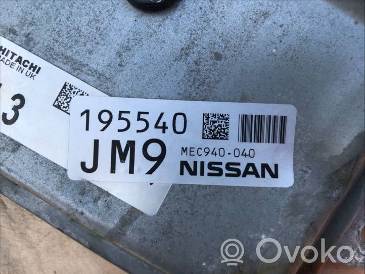 Nissan Juke I F15 Moottorin ohjainlaite/moduuli MEC940040