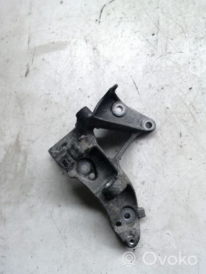 Ford C-MAX I Soporte del alternador 9653249480