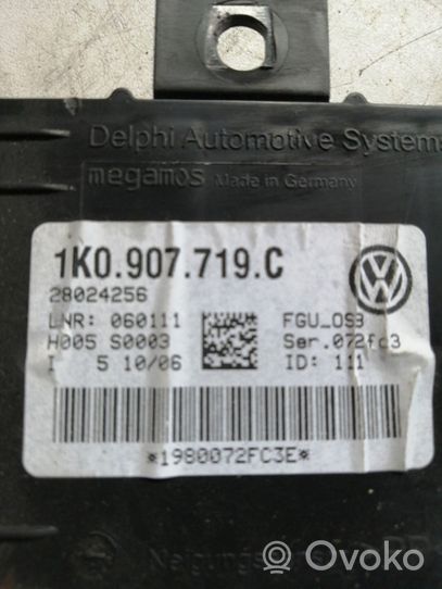 Volkswagen Touran I Hälytyksen ohjainlaite/moduuli 1K0907719C