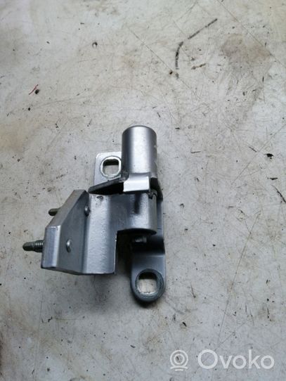 Ford Mondeo MK IV Cerniera superiore della portiera posteriore A046575