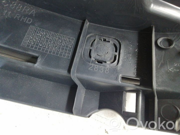 Ford C-MAX I Schowek deski rozdzielczej / Komplet 3M51R06044