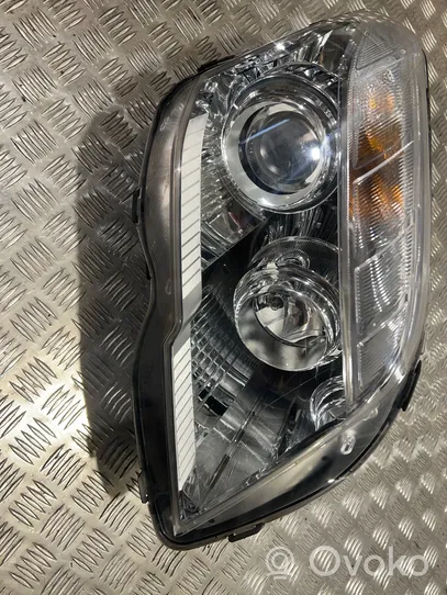 Mercedes-Benz GLK (X204) Lampa przednia A2048206959