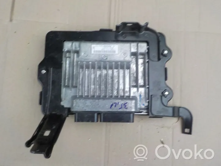 Honda CR-V Komputer / Sterownik ECU silnika 37820-5TZ-E66