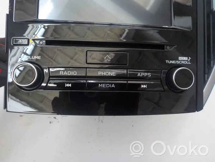 Subaru Forester SK Radio/CD/DVD/GPS head unit 86201SJ600