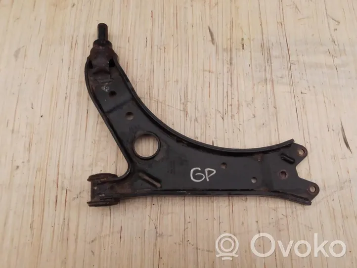 Volkswagen Golf VIII Triangle bras de suspension inférieur avant 1K0407190E