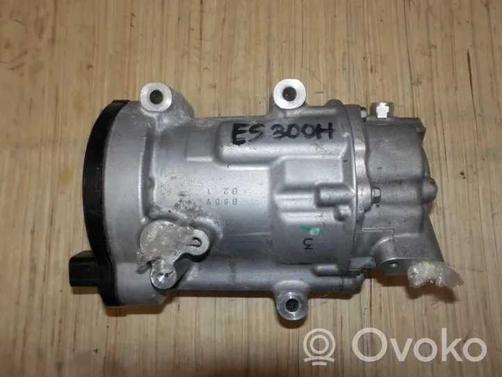 Lexus ES 300h Compressore aria condizionata (A/C) (pompa) 042400-1100