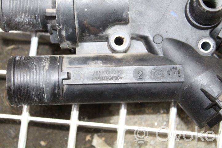 Land Rover Freelander 2 - LR2 Alloggiamento termostato 9657182080