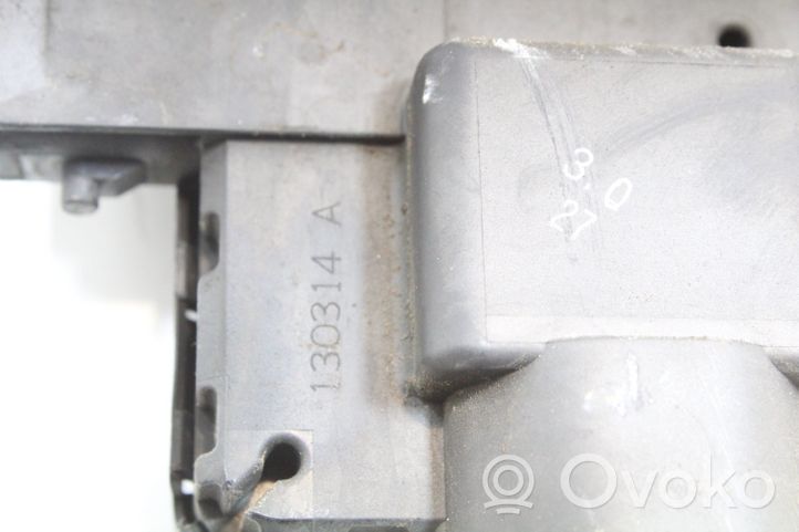 Toyota Avensis T270 Vaihdelaatikon ohjainlaite/moduuli 8953020430