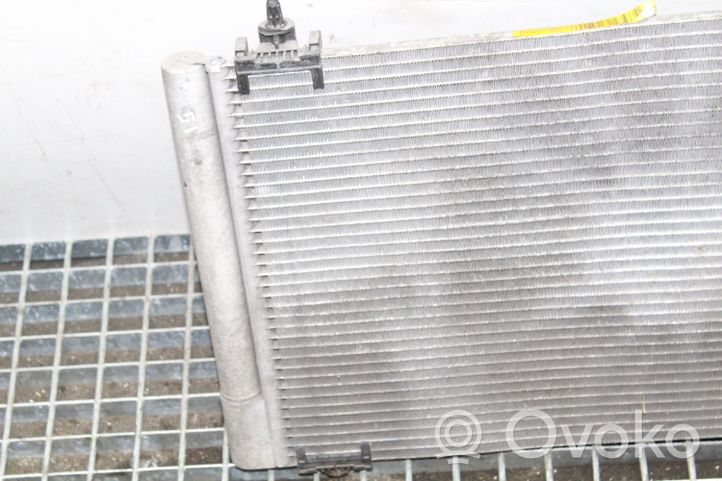 Peugeot RCZ Radiateur condenseur de climatisation 9682531680